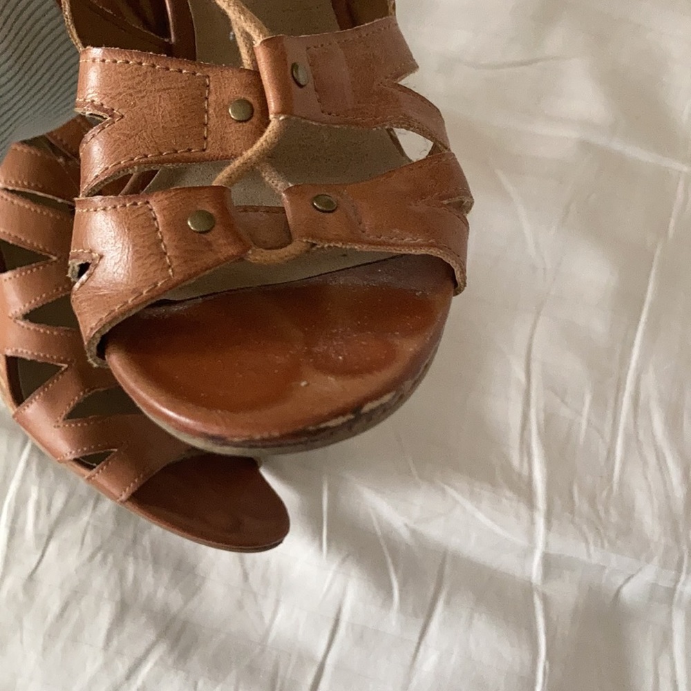 Wedges - Picture 6 of 7